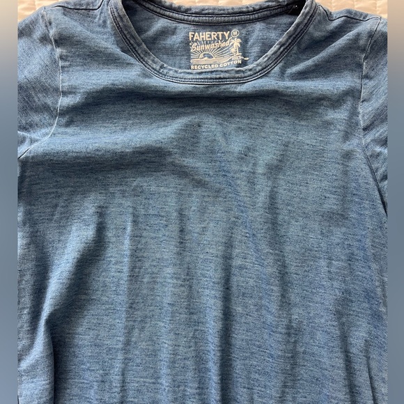 Faherty sunwashed tshirt - Picture 4 of 6